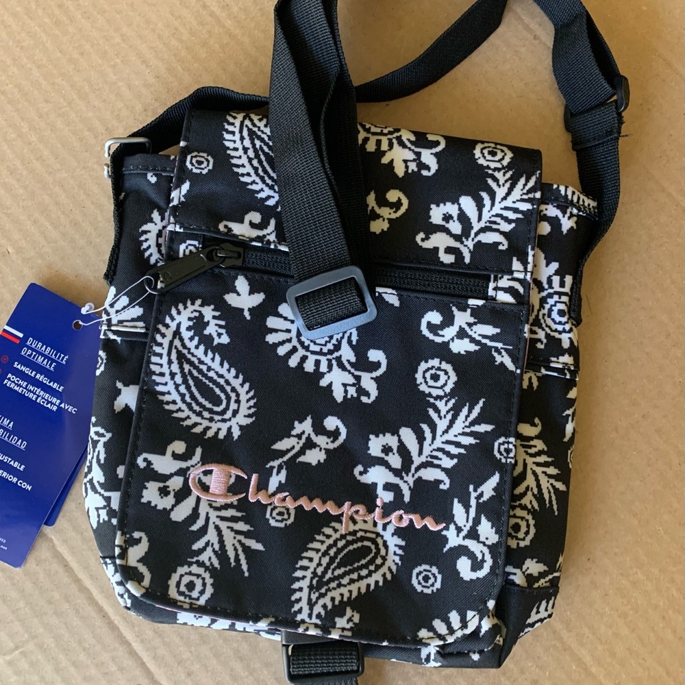CHAMPION CROSSBODY BAG  NWT